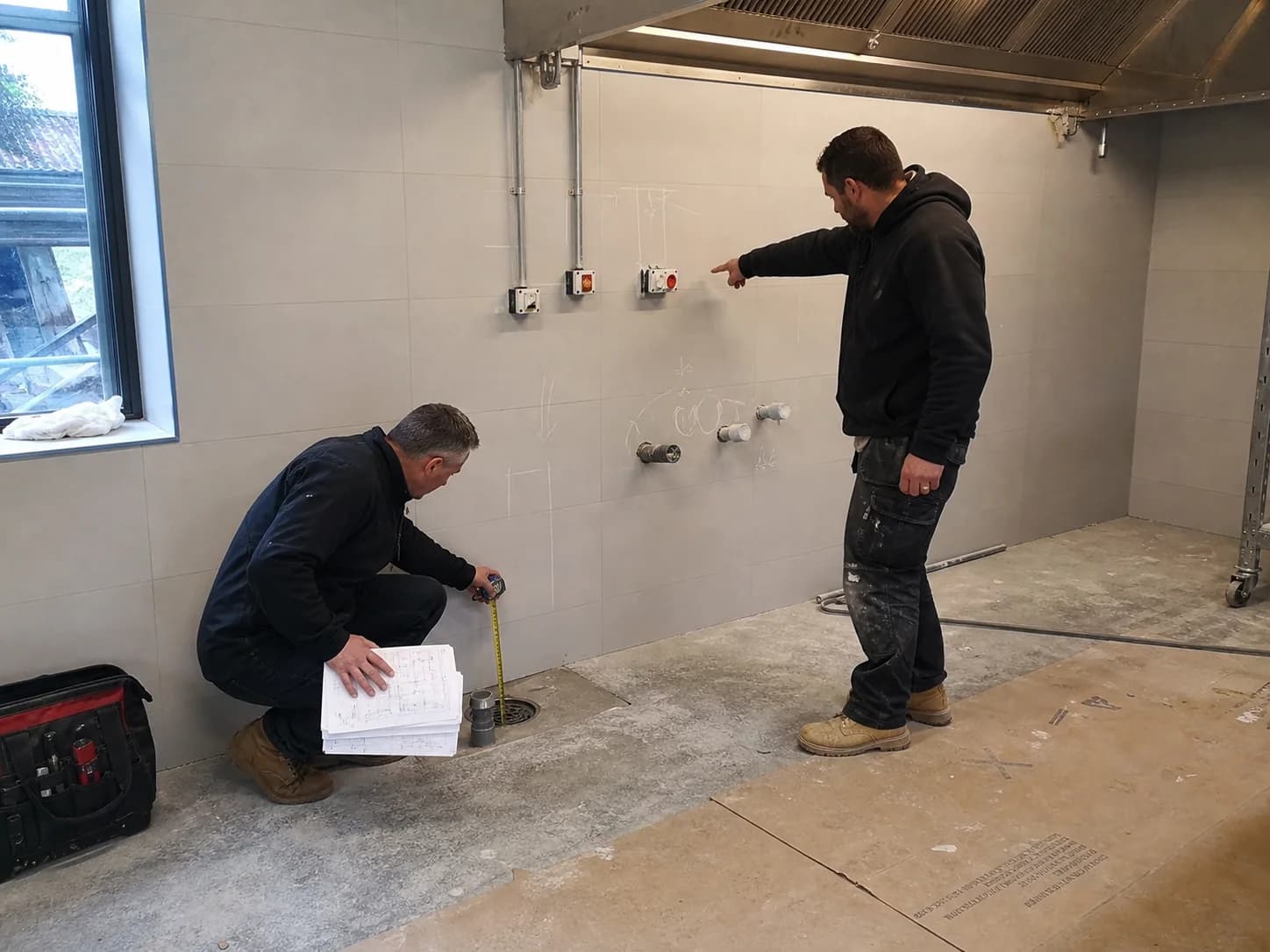 Commercial kitchen equipment site and utility review